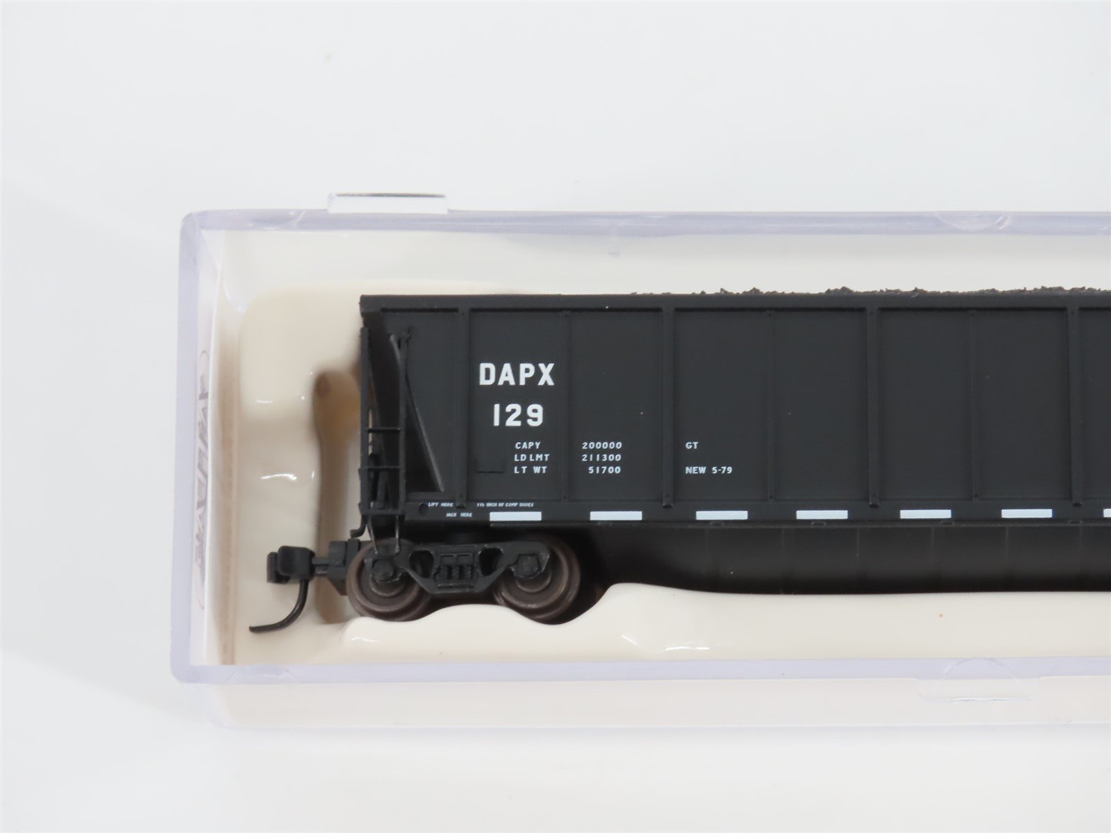 N Scale Atlas 43805-15 DAPX Dairyland Power Cooperative Coalveyor #129 w/ Load