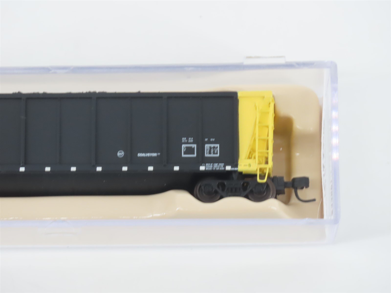 N Scale Atlas 43807-7 WEPX Wisconsin Electric Power Coalveyor #966 w/ Load
