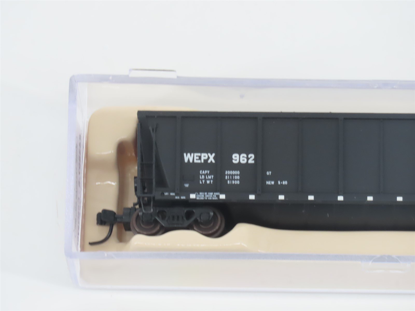 N Scale Atlas 43807-6 WEPX Wisconsin Electric Power Coalveyor #962 w/ Load