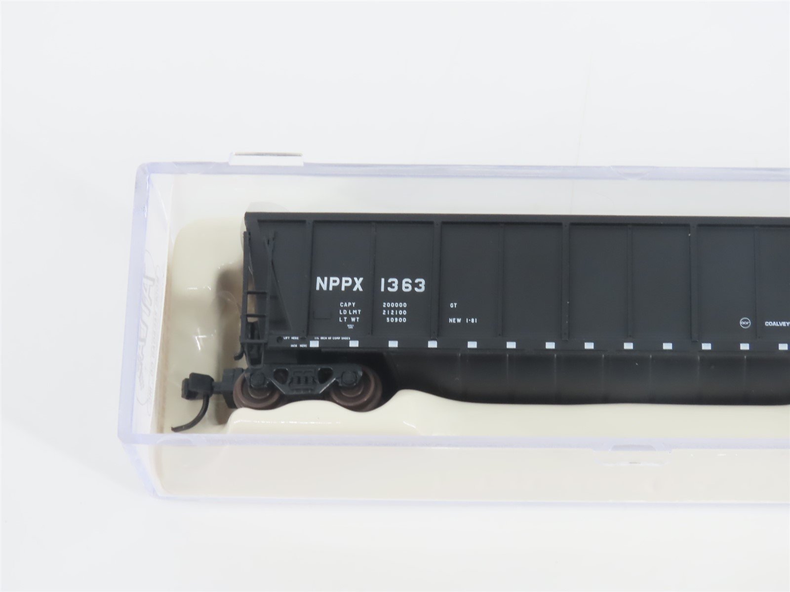 N Scale Atlas 43801-46 NPPX Nebraska Public Power Coalveyor #1363 w/ Load