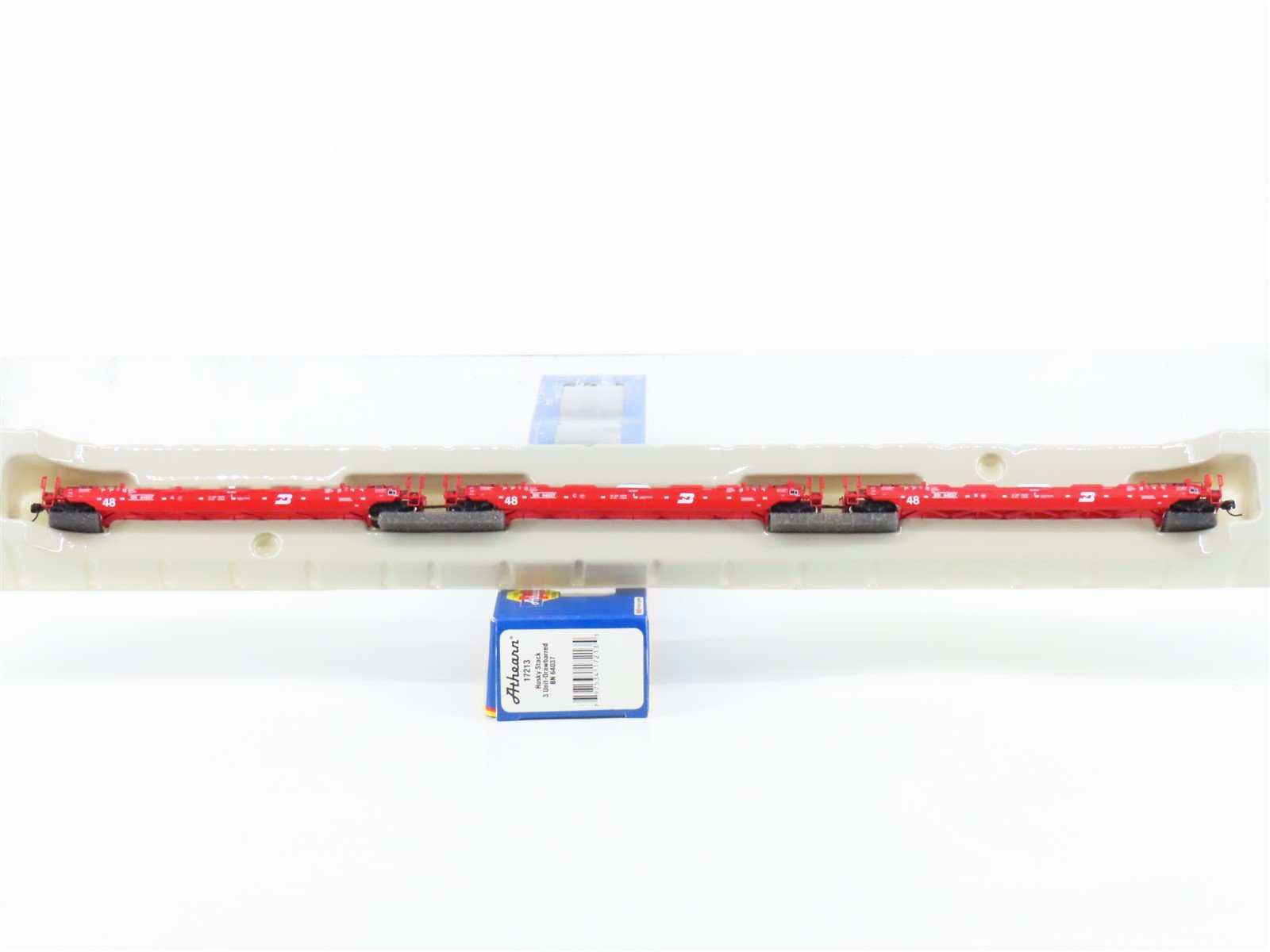 N Scale Athearn 17213 BN Railway 3-Unit Drawbarred Husky Stack Set