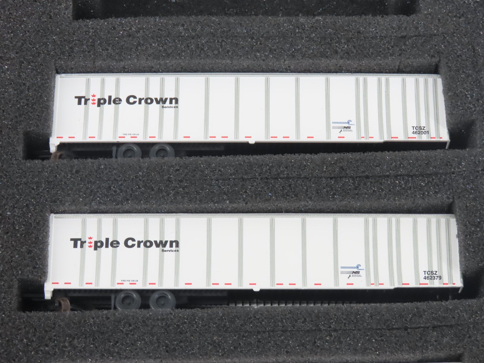 N Deluxe Innovations 180120 Triple Crown Services RoadRailer Trailer 10-Pack