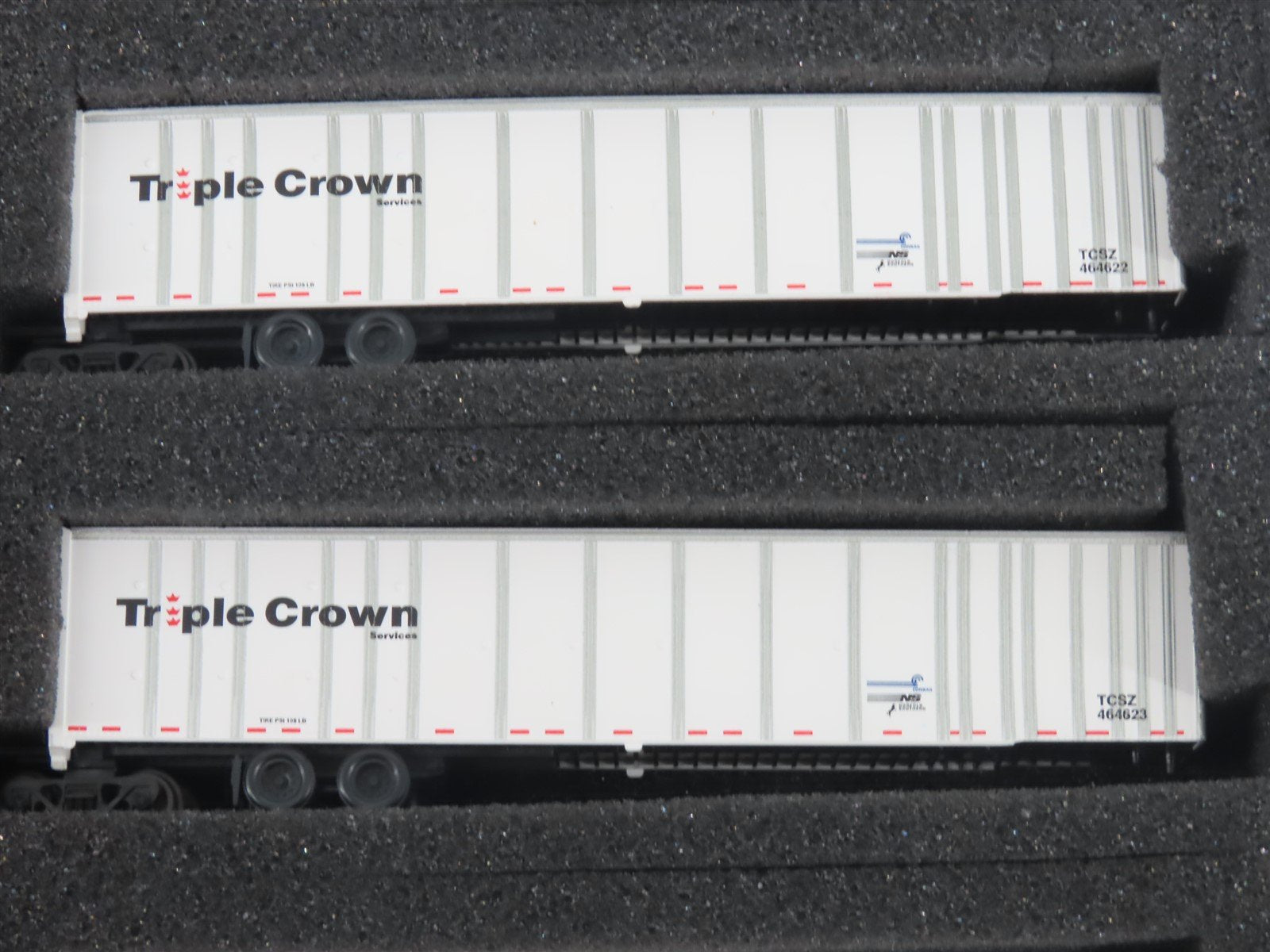 N Deluxe Innovations 180130 Triple Crown Services RoadRailer Trailer 10-Pack