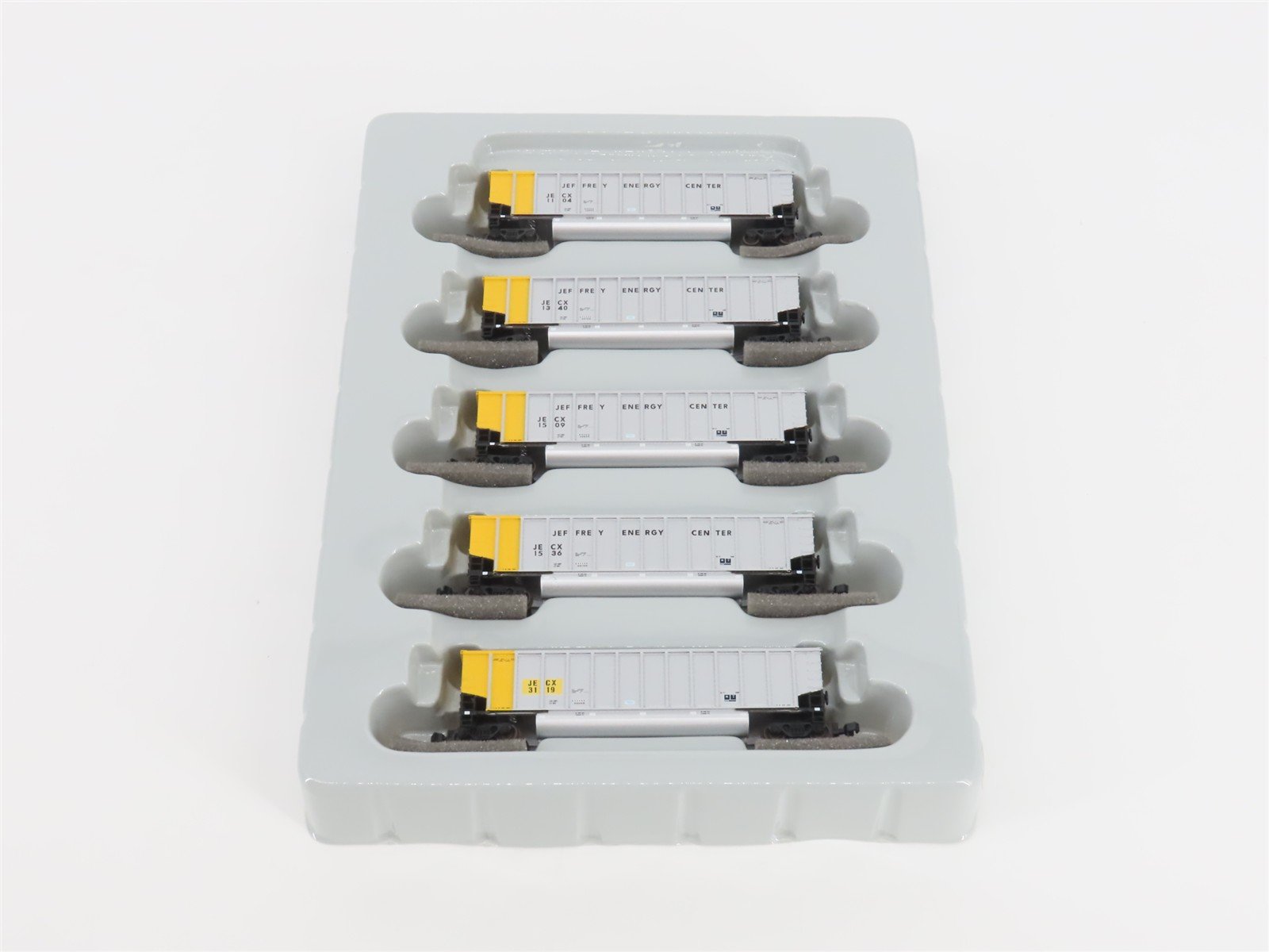 N Scale Athearn 10464 JECX Jeffrey Energy Center BethGon Coalporter 5-Pack