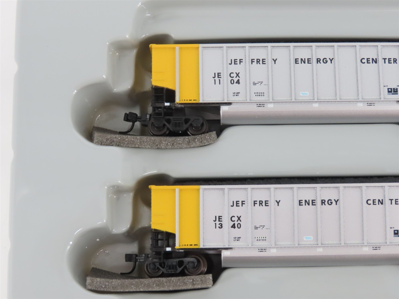 N Scale Athearn 10464 JECX Jeffrey Energy Center BethGon Coalporter 5-Pack