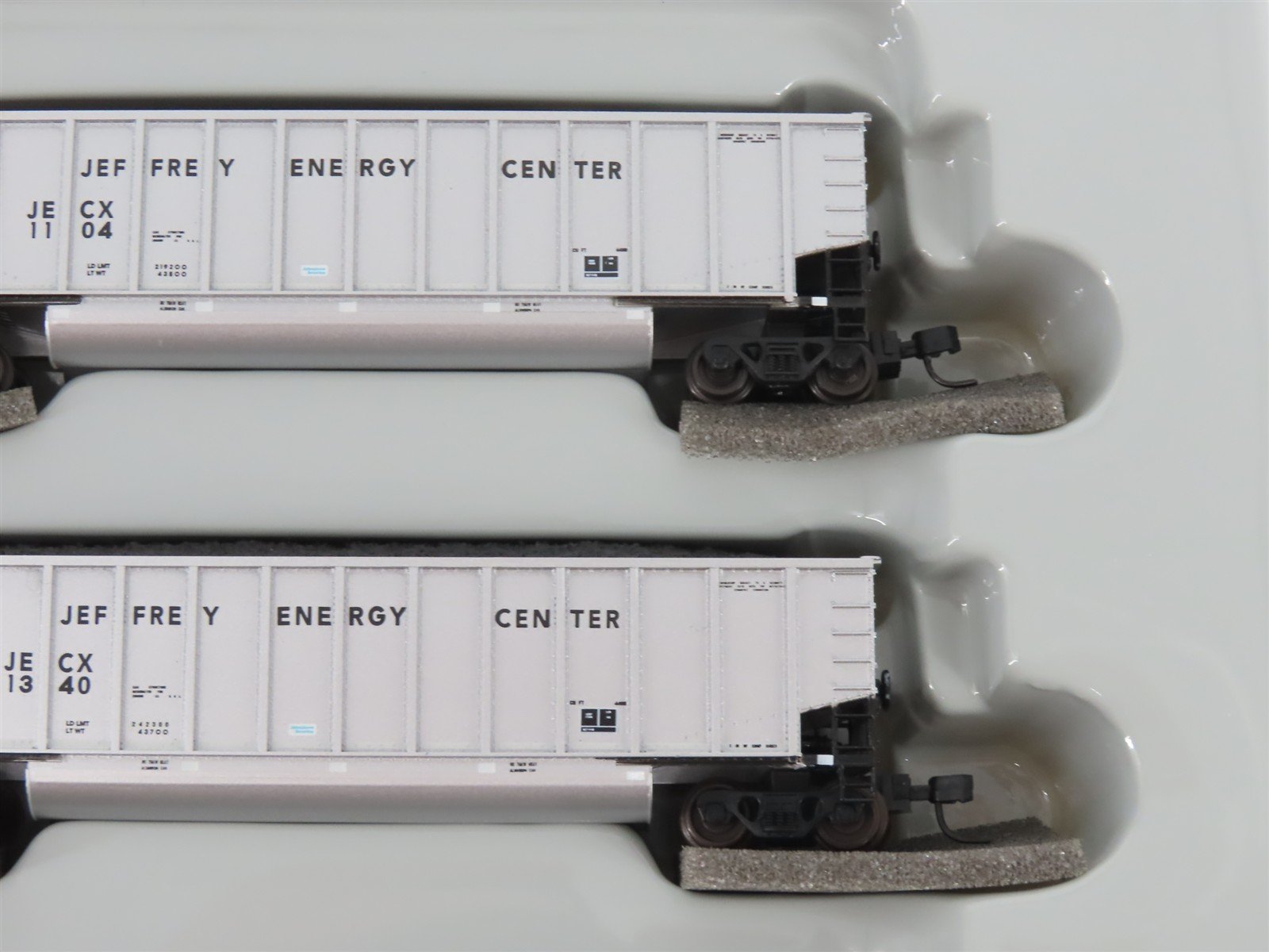 N Scale Athearn 10464 JECX Jeffrey Energy Center BethGon Coalporter 5-Pack