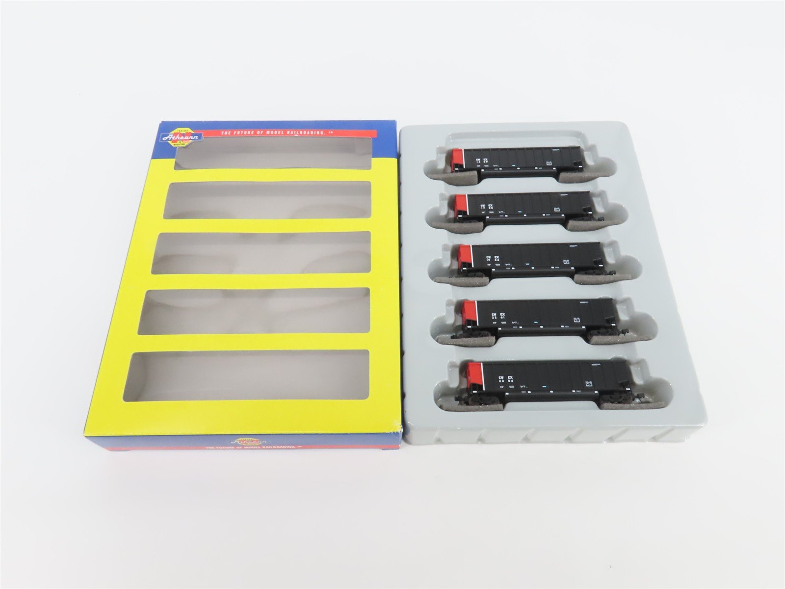 N Scale Athearn 10468 CWEX Commonwealth Edison BethGon Coalporter w/ Load 5-Pack