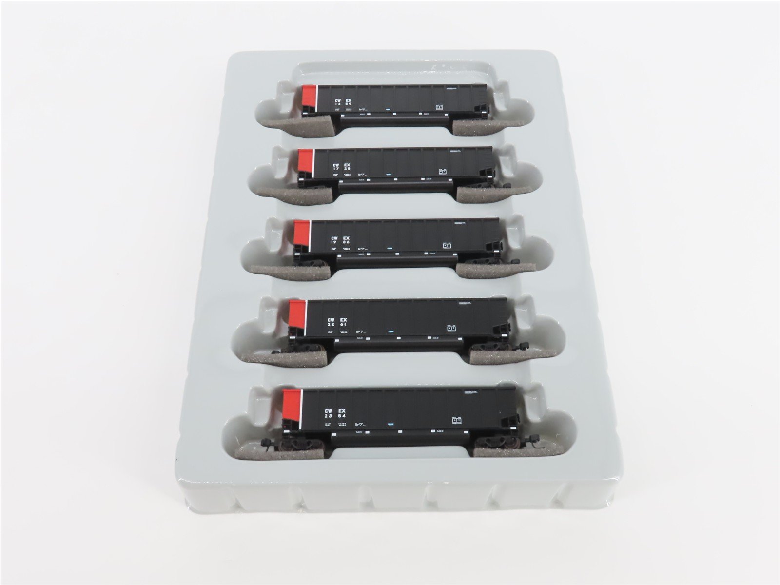 N Scale Athearn 10468 CWEX Commonwealth Edison BethGon Coalporter w/ Load 5-Pack