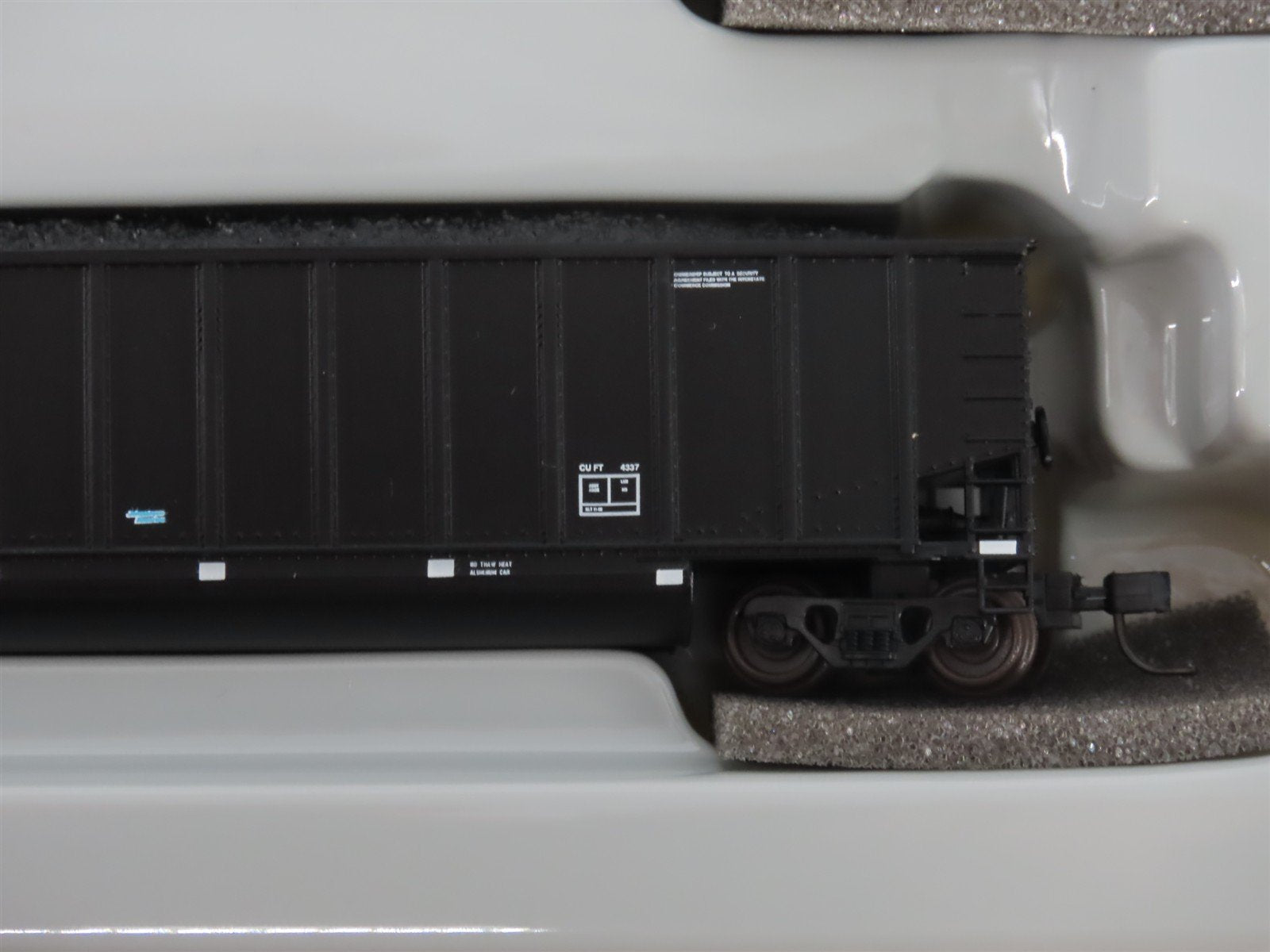 N Scale Athearn 10468 CWEX Commonwealth Edison BethGon Coalporter w/ Load 5-Pack