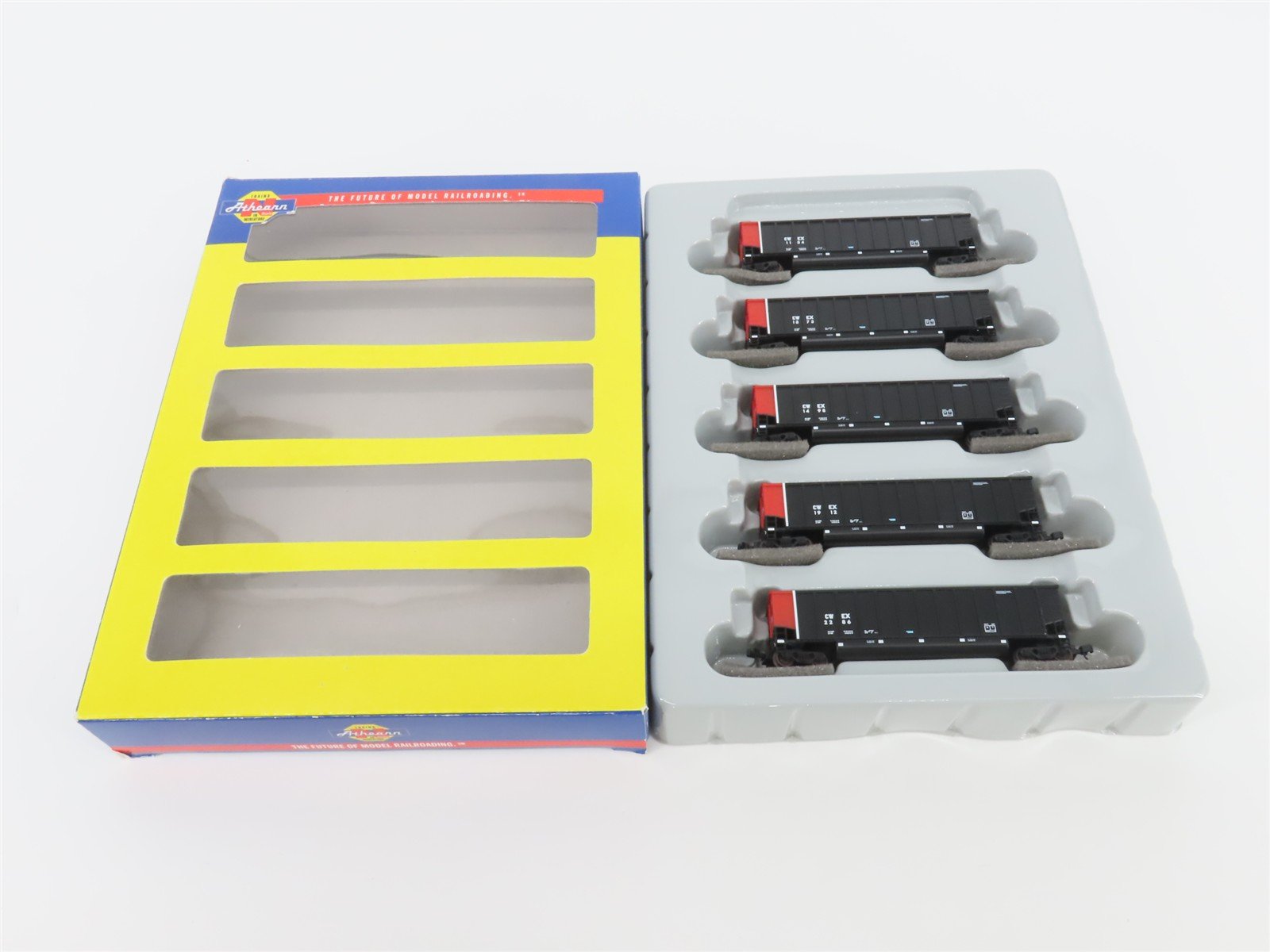 N Scale Athearn 10466 CWEX Commonwealth Edison BethGon Coalporter w/ Load 5-Pack