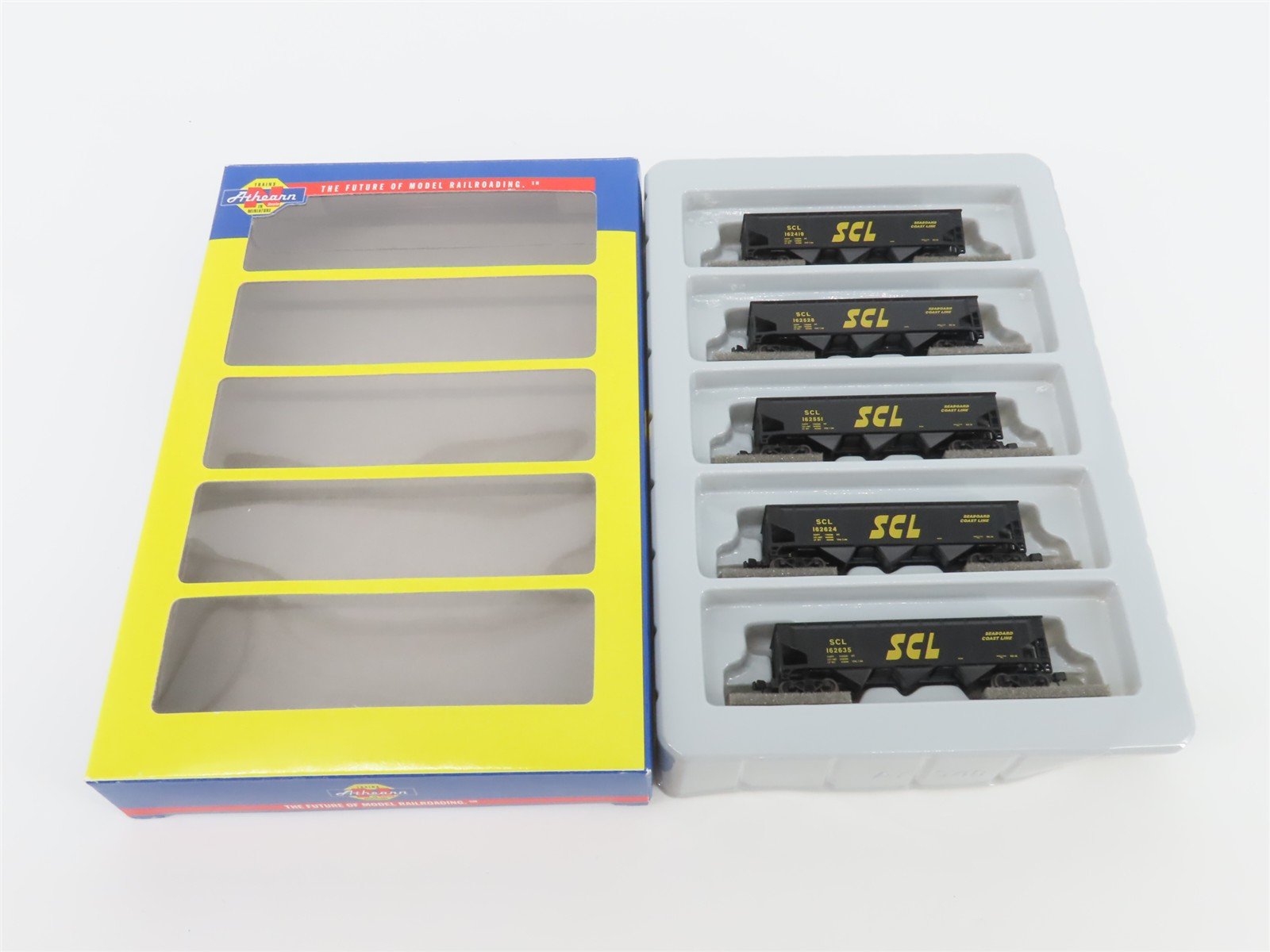 N Scale Athearn 11072 SCL Seaboard Coast Line 40' 3-Bay Hopper w/ Load 5-Pack