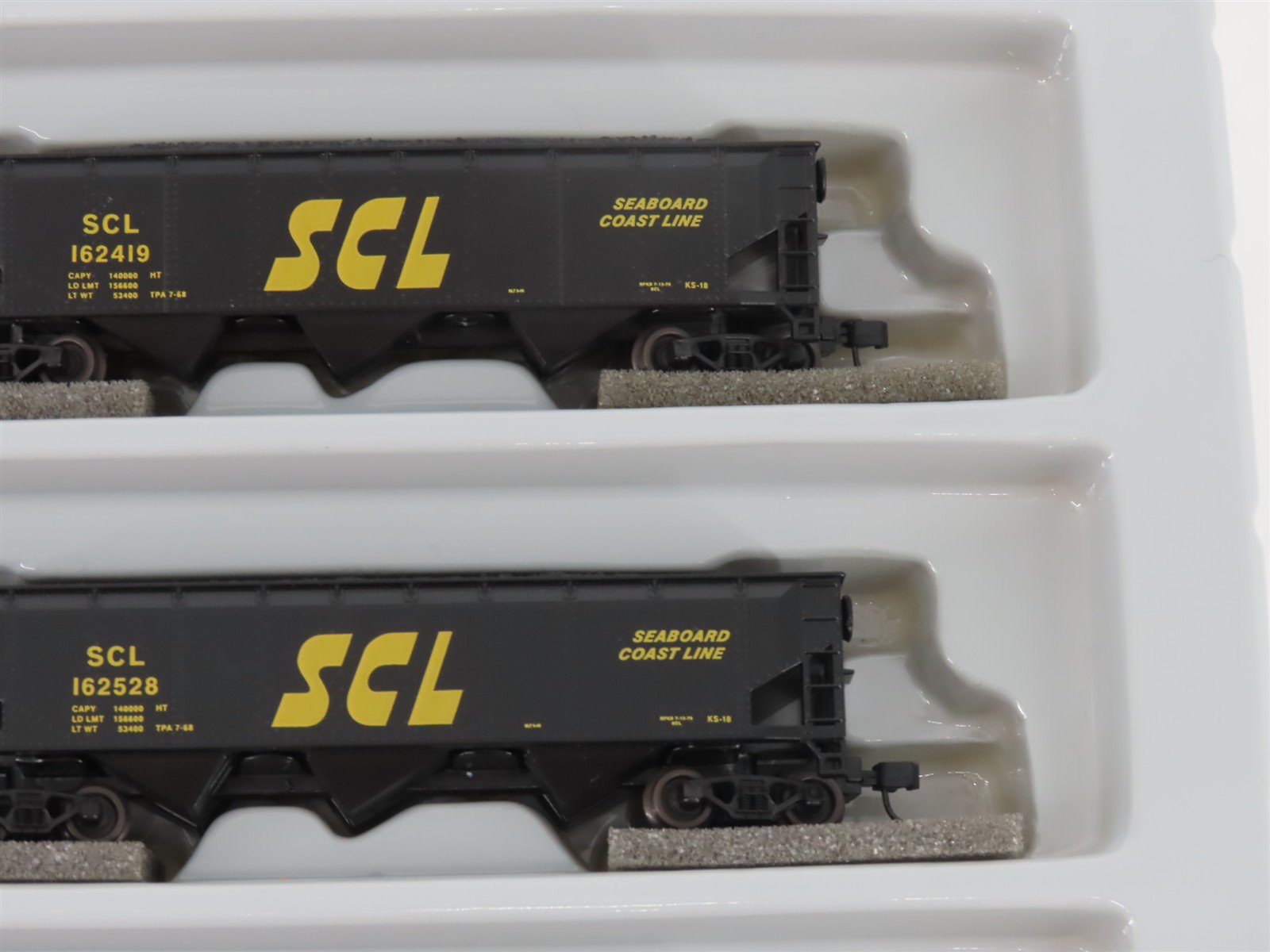 N Scale Athearn 11072 SCL Seaboard Coast Line 40' 3-Bay Hopper w/ Load 5-Pack