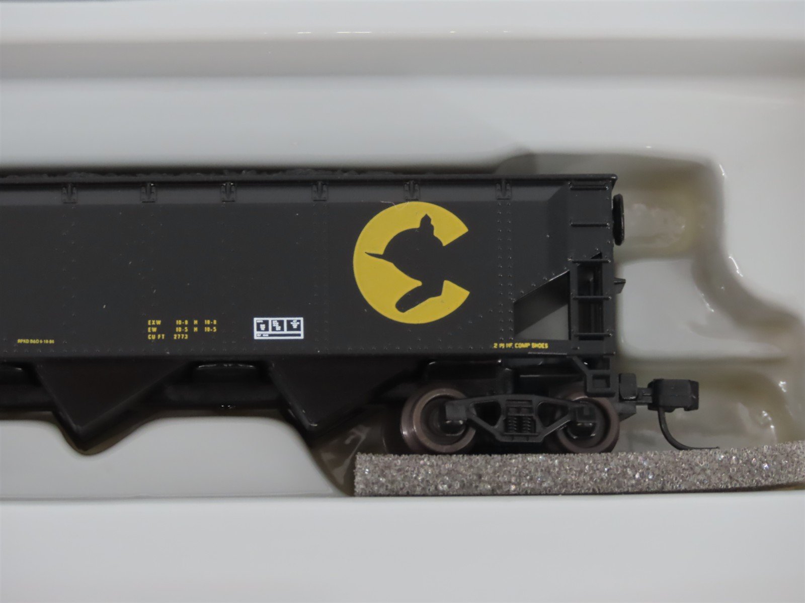 N Scale Athearn 11068 B&O Chessie System 40' 3-Bay Hopper w/ Load 5-Pack