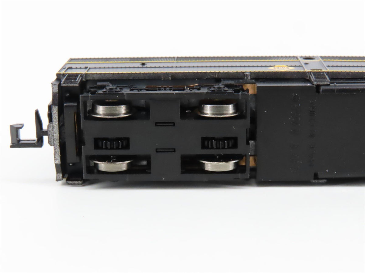 N Scale Life-Like 7416 Erie FB1 Diesel Locomotive #729B