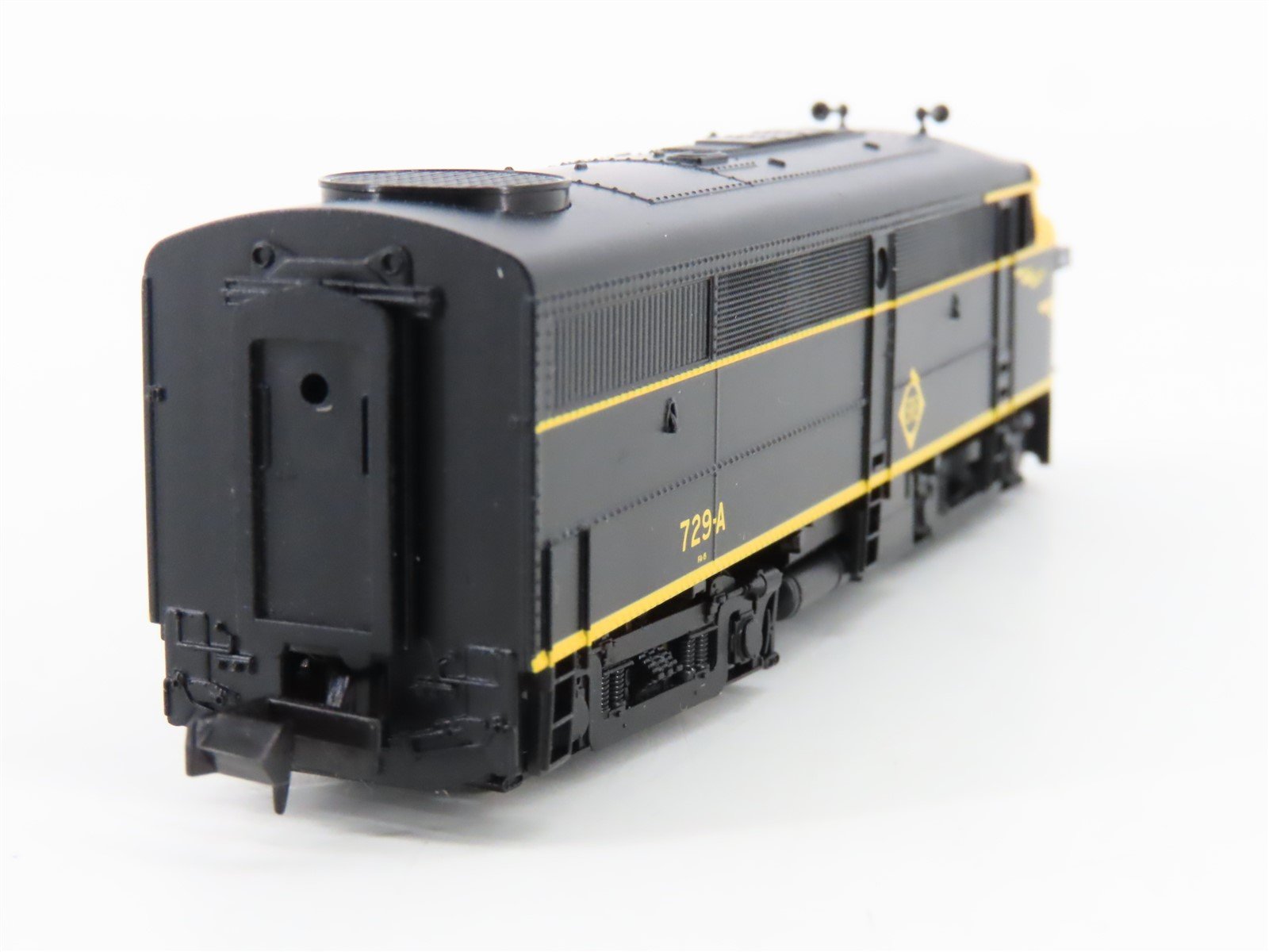 N Scale Life-Like 7416 Erie FA1 Diesel Locomotive #729A