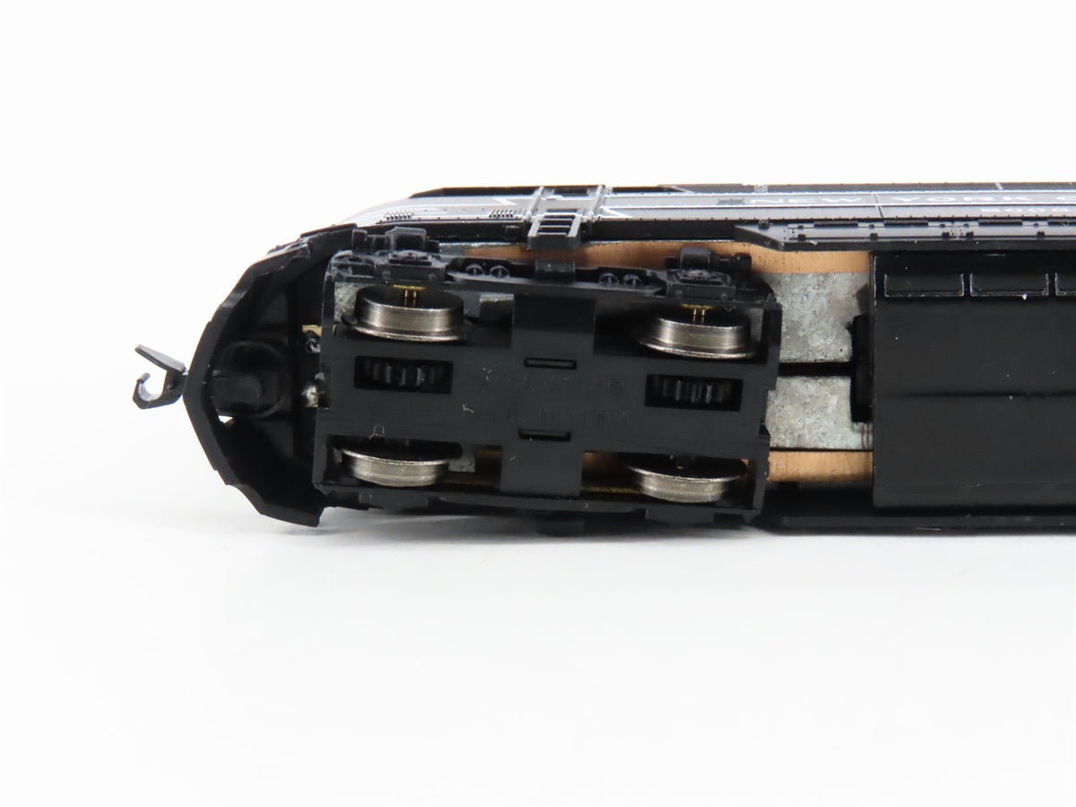 N Scale Life-Like 7224 NYC New York Central C-Liner A Unit Diesel #5008