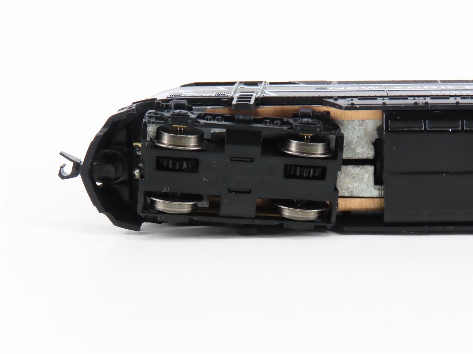 N Scale Life-Like 7224 NYC New York Central C-Liner A Unit Diesel #5008