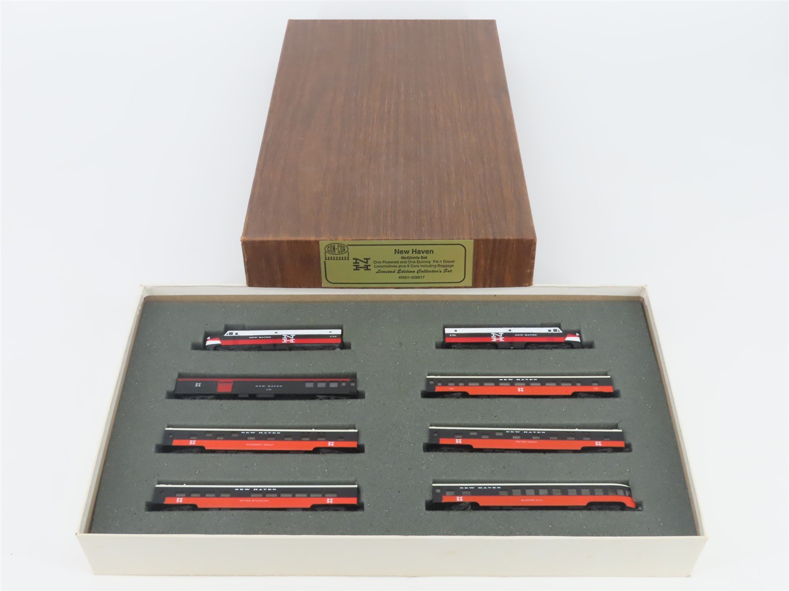 N Scale Con-Cor 0001-008517 NH New Haven "McGinnis" PA1 Diesel Passenger Set