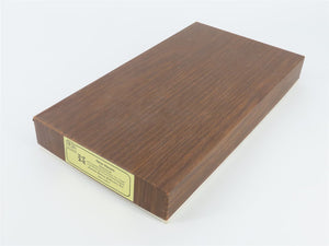 N Scale Con-Cor 0001-008517 NH New Haven 