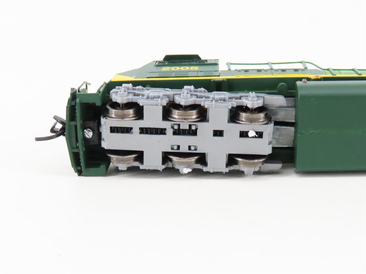 N Scale Athearn John Deere SD70MAC Diesel Set w/Cars, Track &amp; Transformer