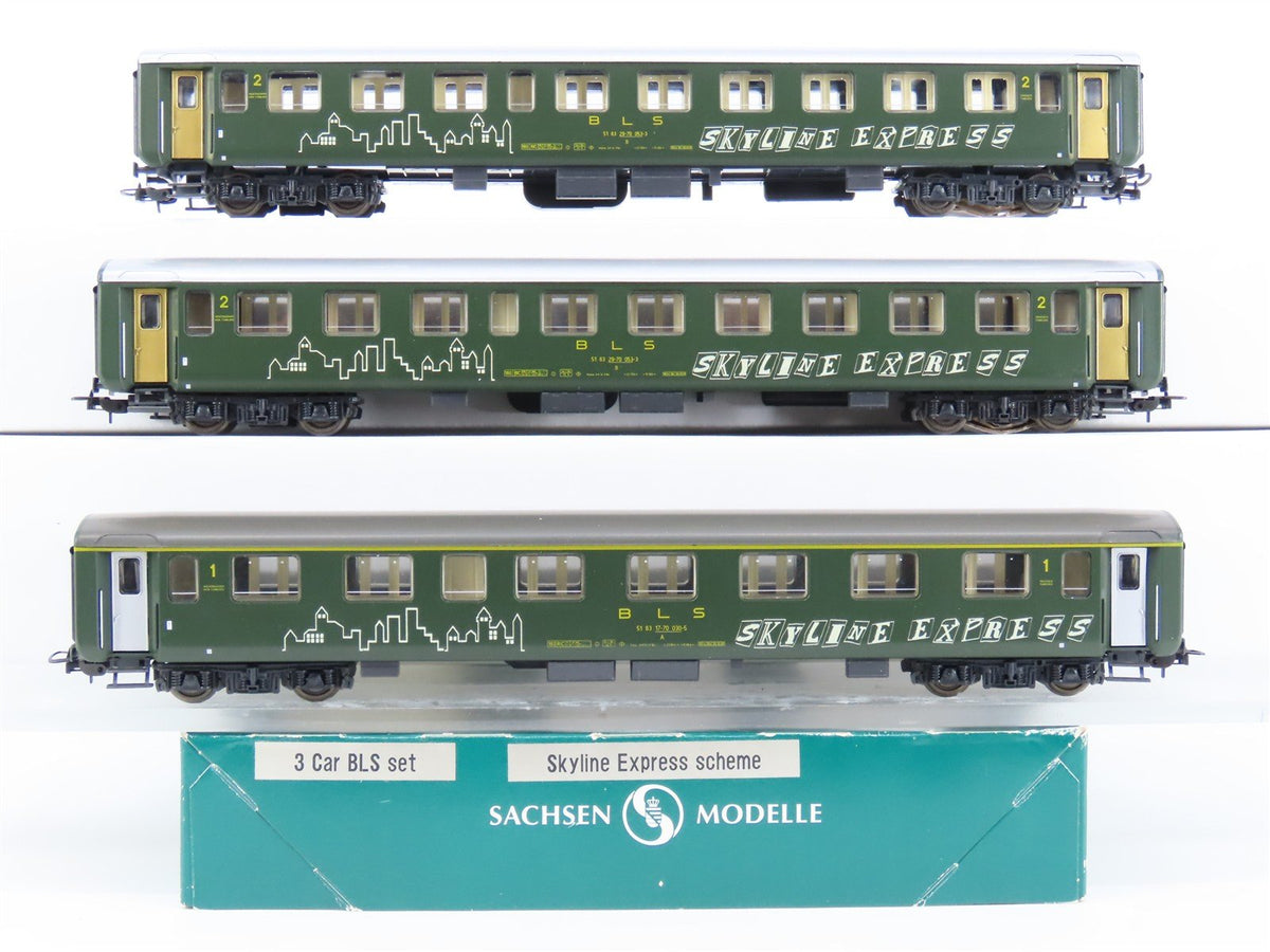 HO Scale Sachsenmodelle BLS &quot;Skyline Express&quot; Passenger 3-Car Set