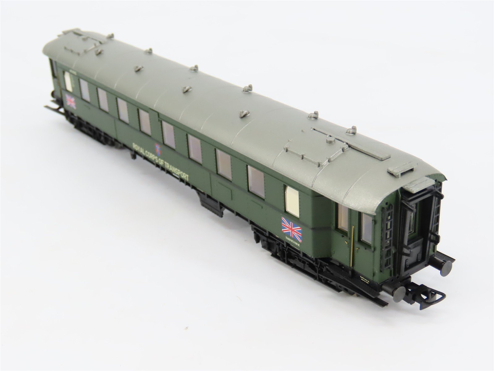 HO Liliput L350081 British Forces Royal Transportation Corps Passenger 2-Car Set