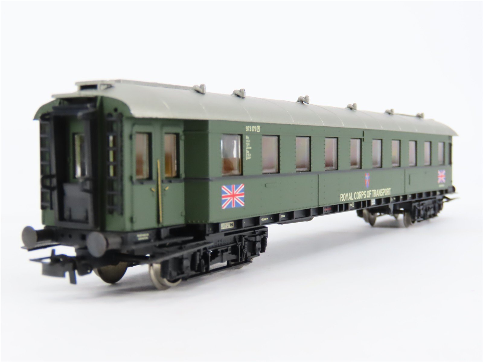 HO Liliput L350081 British Forces Royal Transportation Corps Passenger 2-Car Set