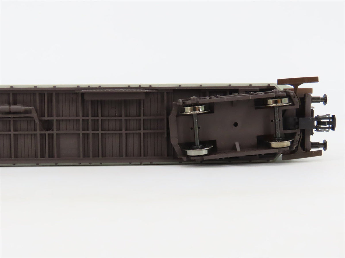 HO Scale Liliput L328731 DB Deutsche Bahn Training Coach Passenger Car #019-9