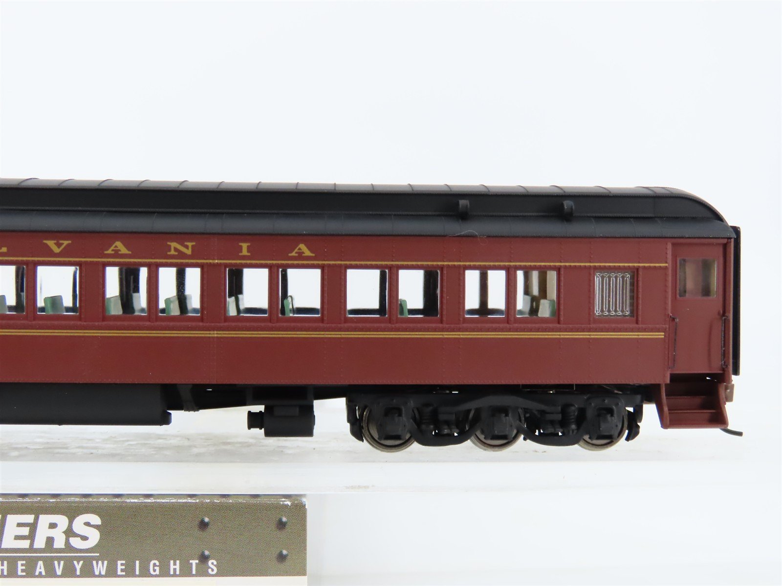 HO Scale Walthers 932-10104 PRR Pennsylvania Paired-Window Coach Passenger Car