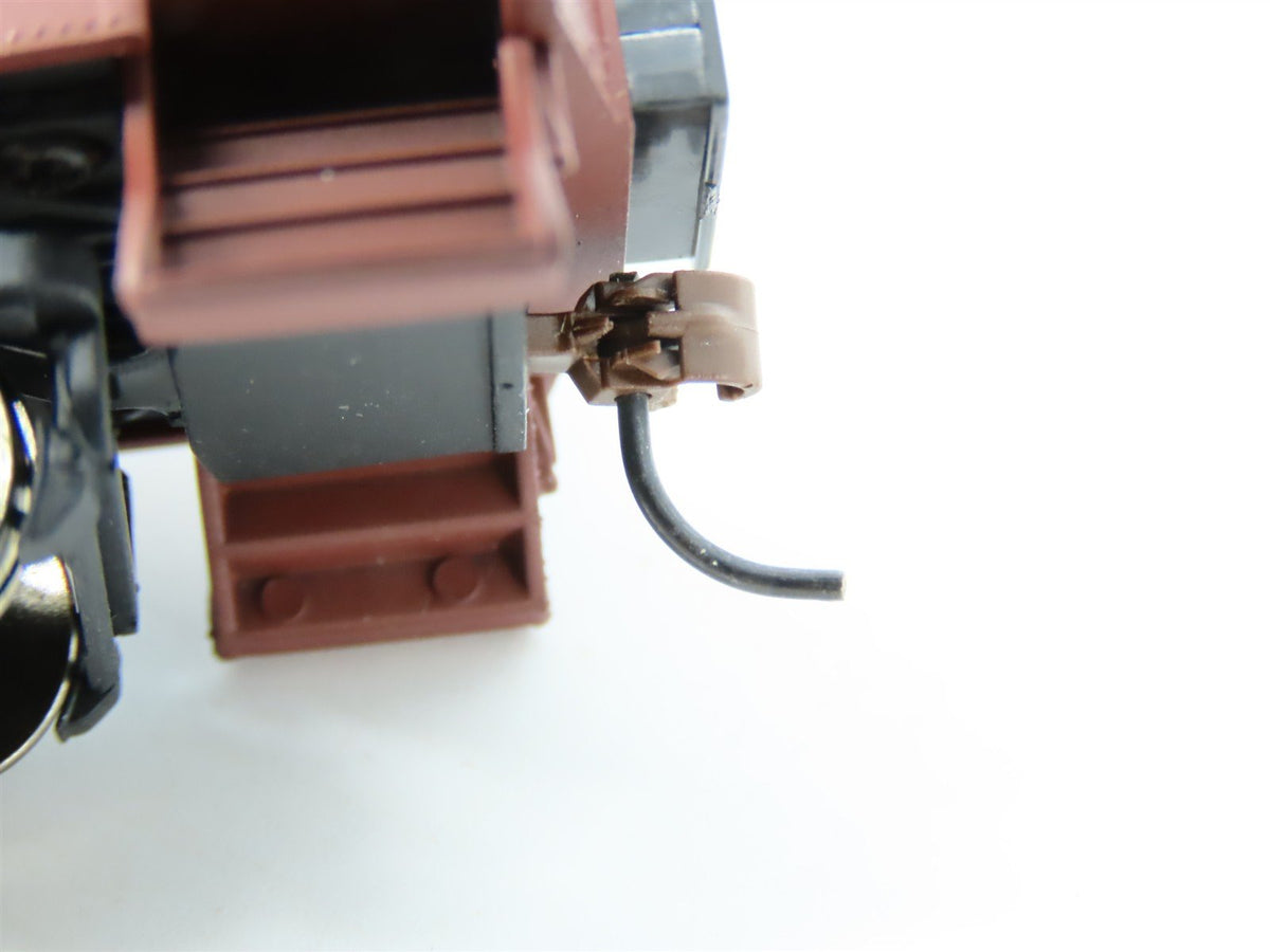 HO Scale Walthers 932-10104 PRR Pennsylvania Paired-Window Coach Passenger Car