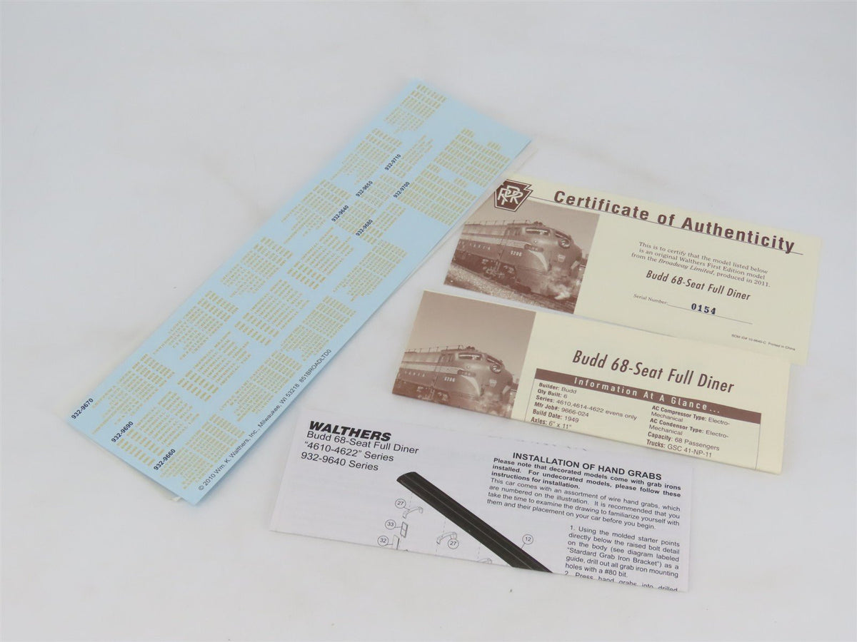 HO Walthers 932-9640 PRR 1953-Era Broadway Limited Budd 68-Seat Diner Passenger