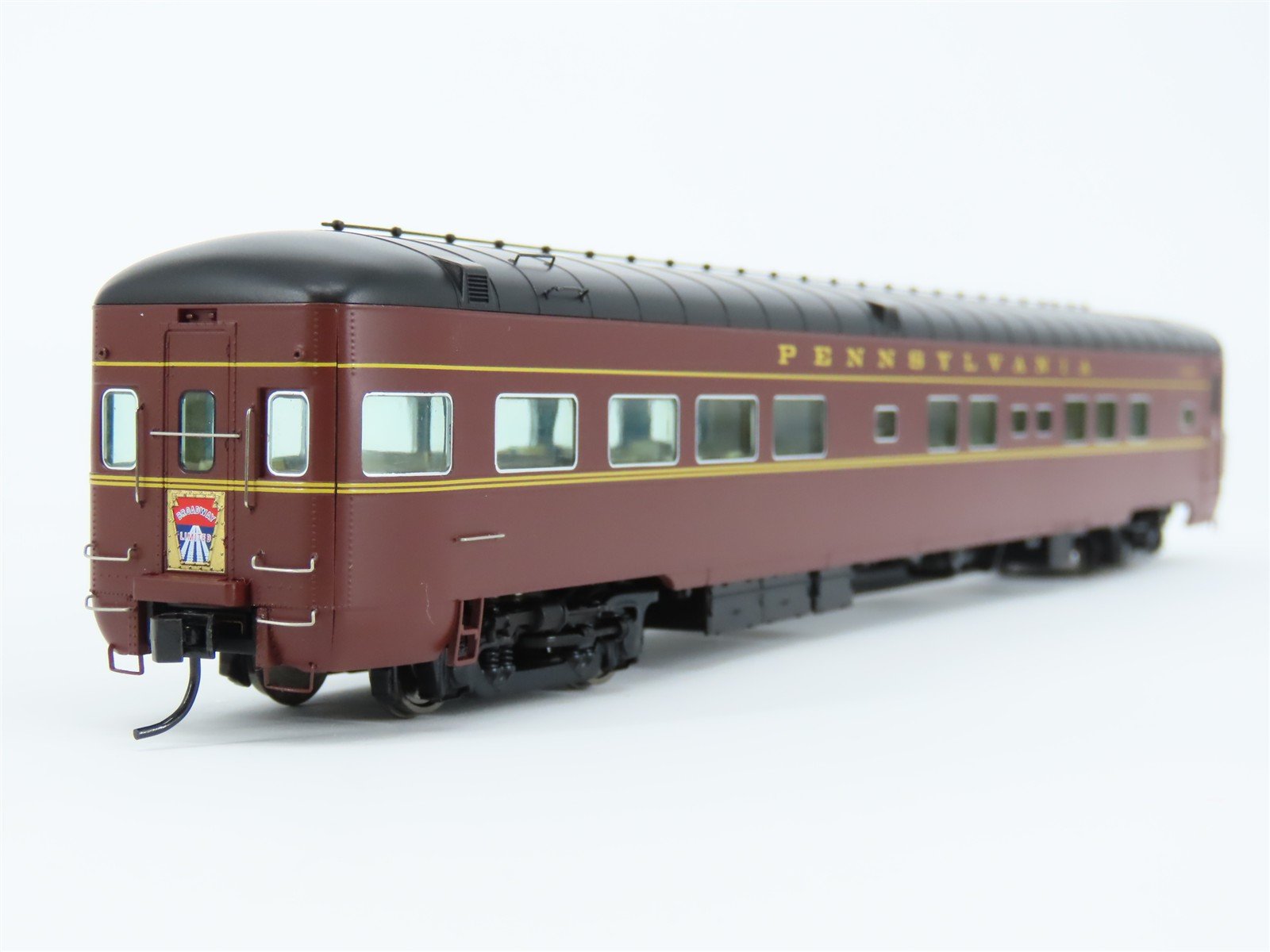 HO Walthers 932-9710 PRR 1953-Era Broadway Limited Buffet-Lounge-Obs Passenger