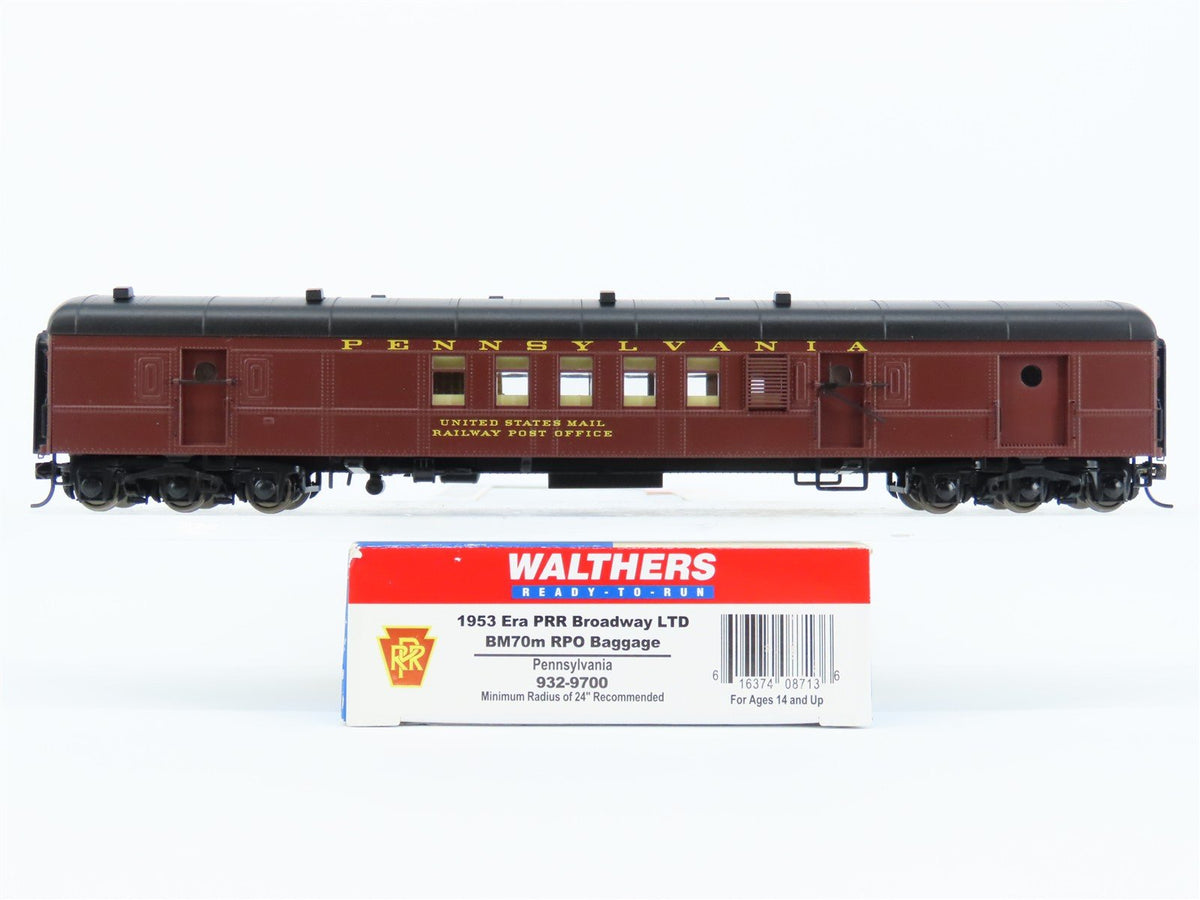 HO Walthers 932-9700 PRR 1953-Era Broadway Limited BM70m RPO/Baggage Passenger