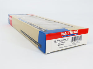 HO Scale Walthers 932-6415 PC Penn Central 73' Budd Baggage Passenger Car