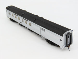 HO Scale Walthers 932-6475 PC Penn Central 85' Budd Baggage-Dorm Passenger Car