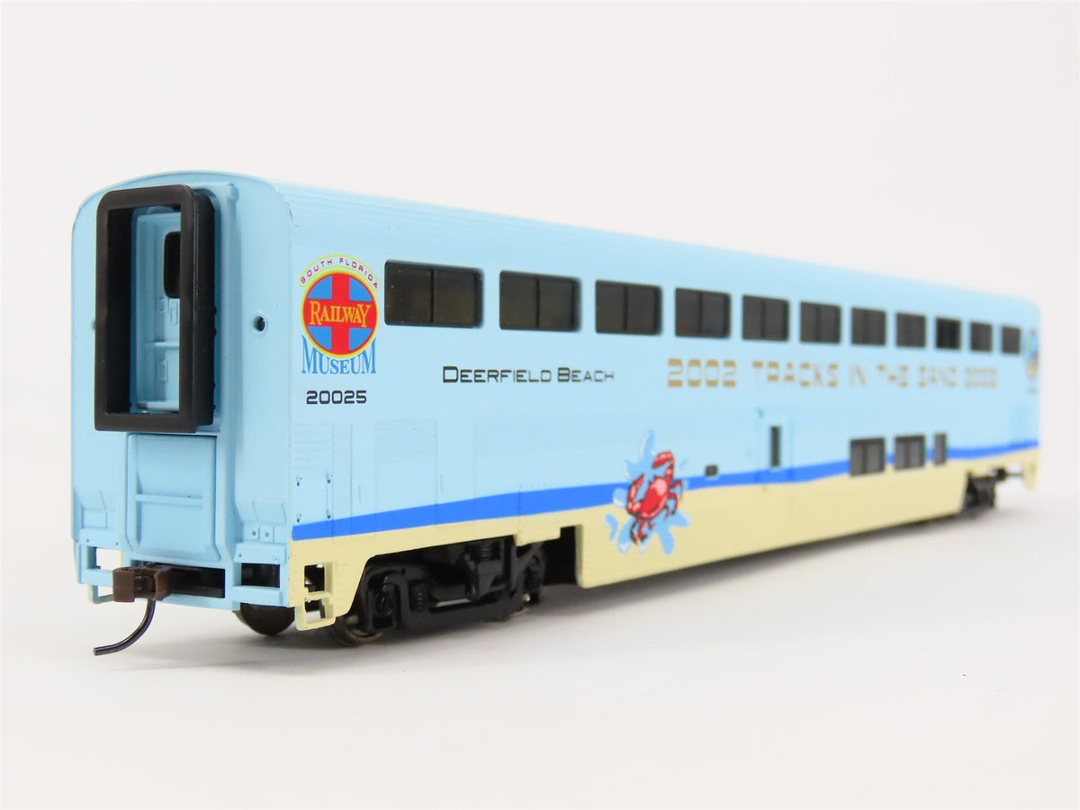 HO Scale Walthers &quot;Tracks in the Sand 2002&quot; Bi-Level Coach Passenger Car