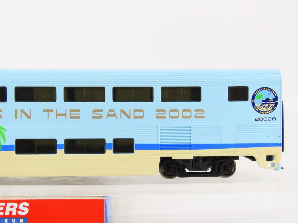 HO Walthers &quot;Tracks in the Sand 2002&quot; Bi-Level Transitional Sleeper Passenger