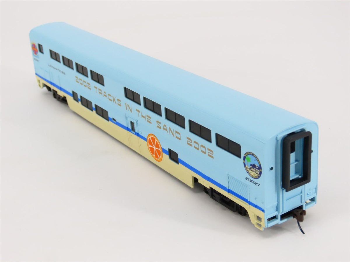 HO Walthers &quot;Tracks in the Sand 2002&quot; Bi-Level Transitional Sleeper Passenger