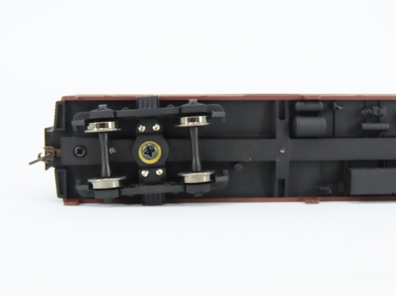 HO Scale Walthers 932-5832 PRR Pennsylvania B60B Baggage Passenger Car