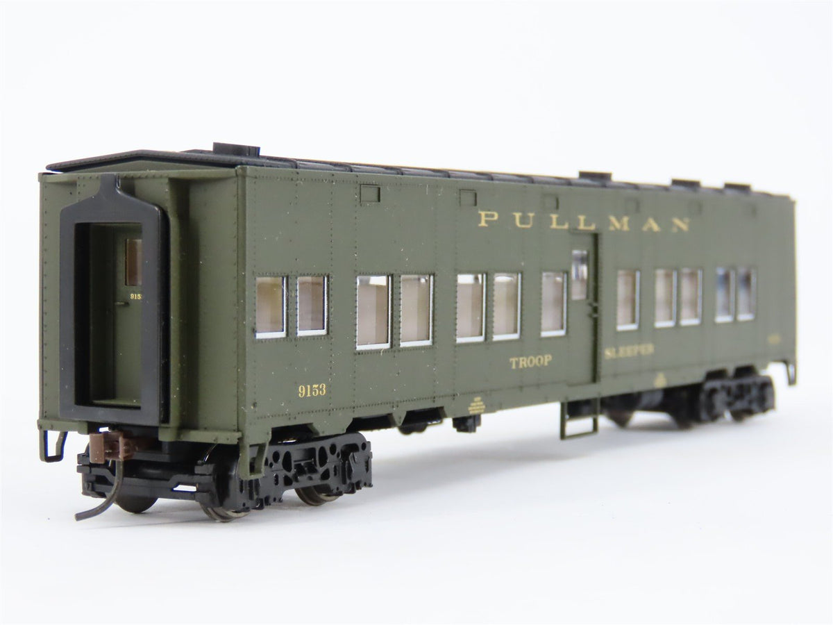 HO Walthers Gold Line 932-4151 Pullman Standard Troop Sleeper Passenger #9153