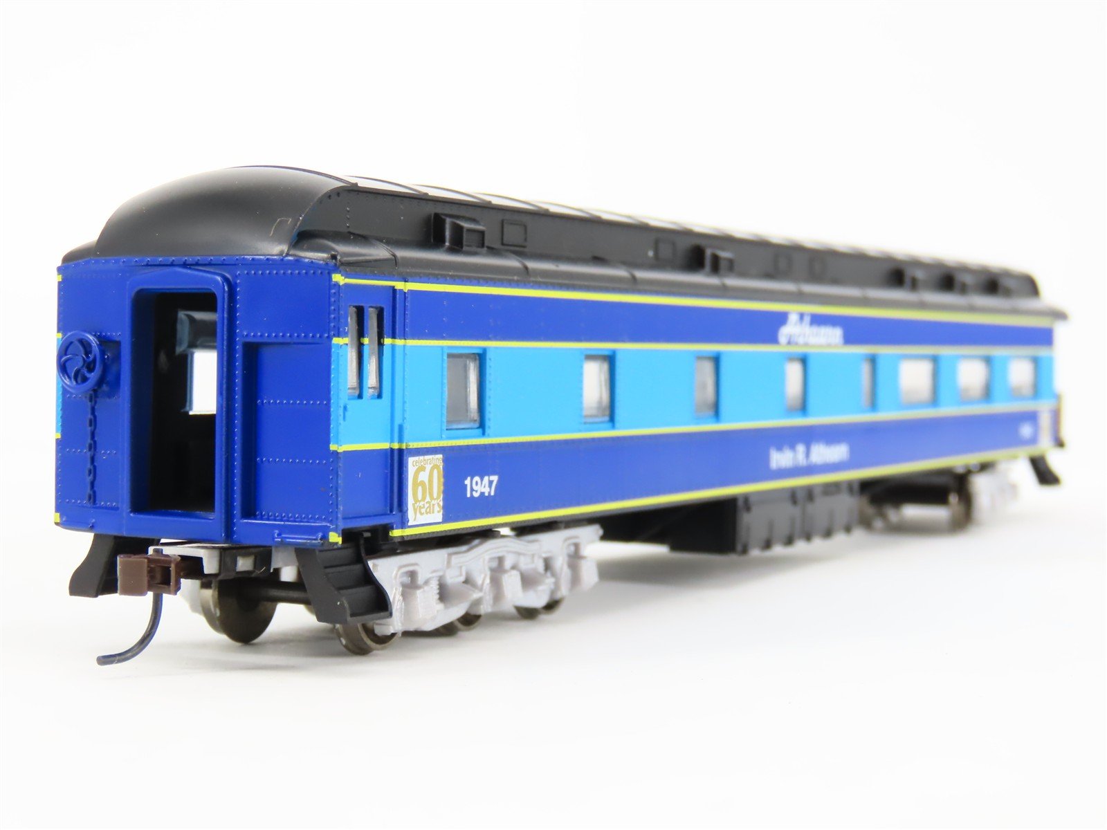 HO Athearn 95999 60th Anniversary Observation Passenger Car 