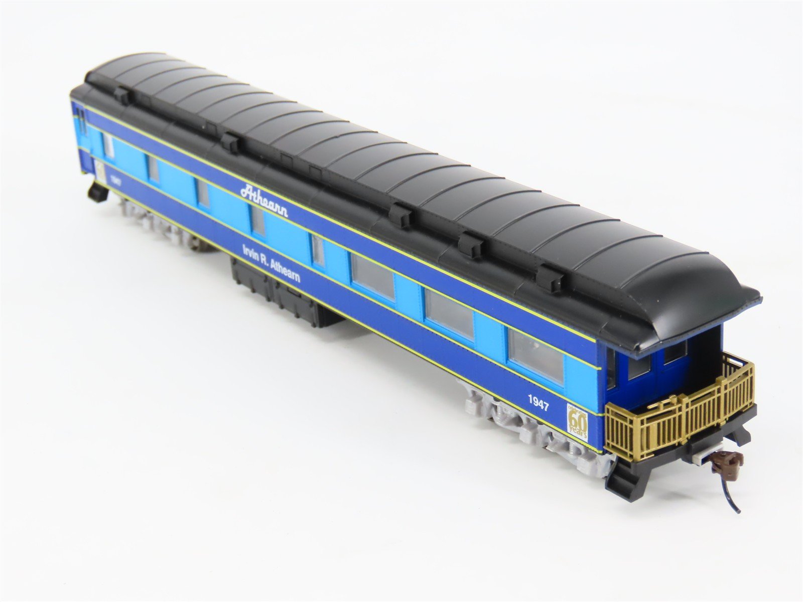 HO Athearn 95999 60th Anniversary Observation Passenger Car 