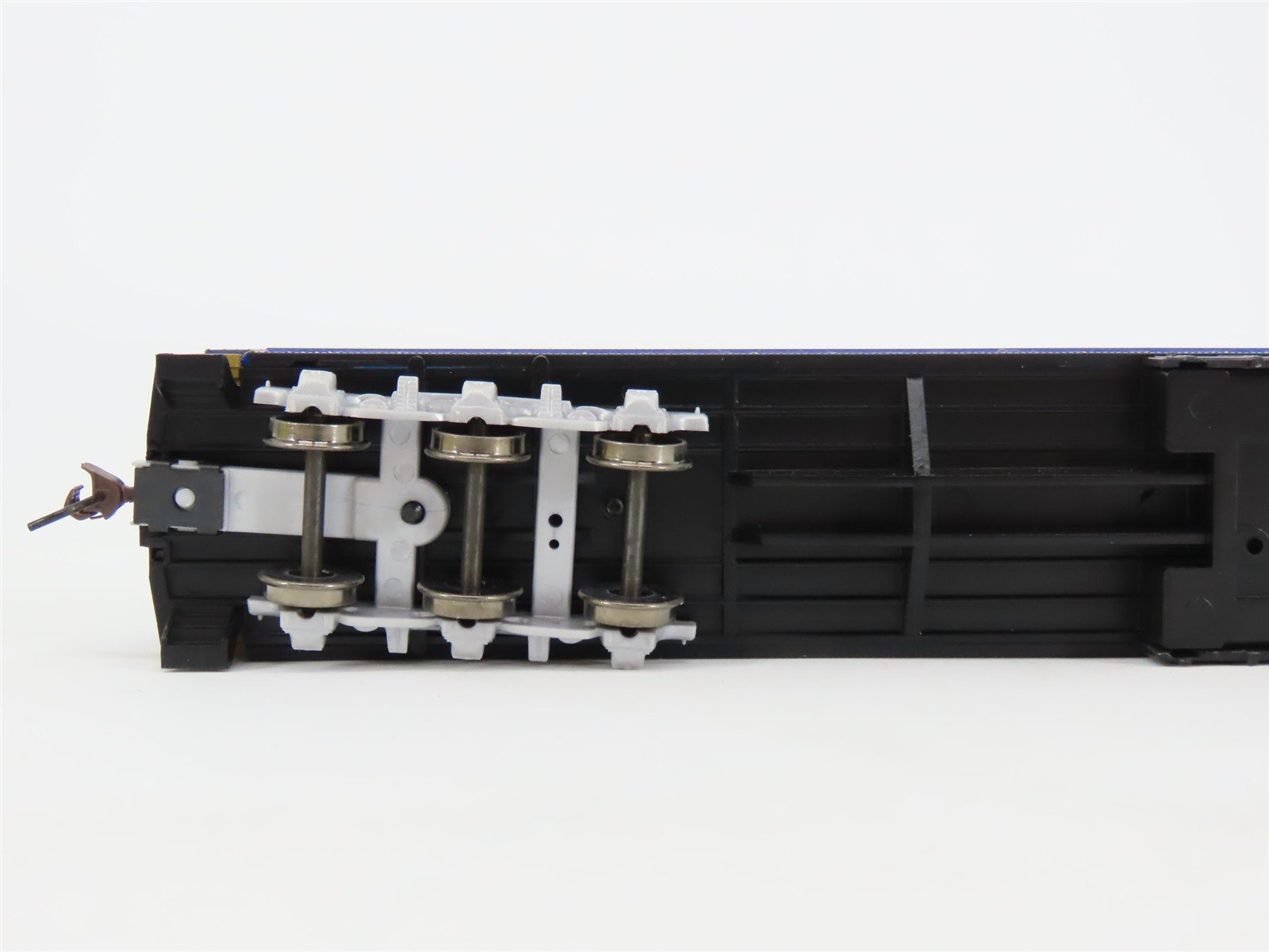 HO Athearn 95999 60th Anniversary Observation Passenger Car 