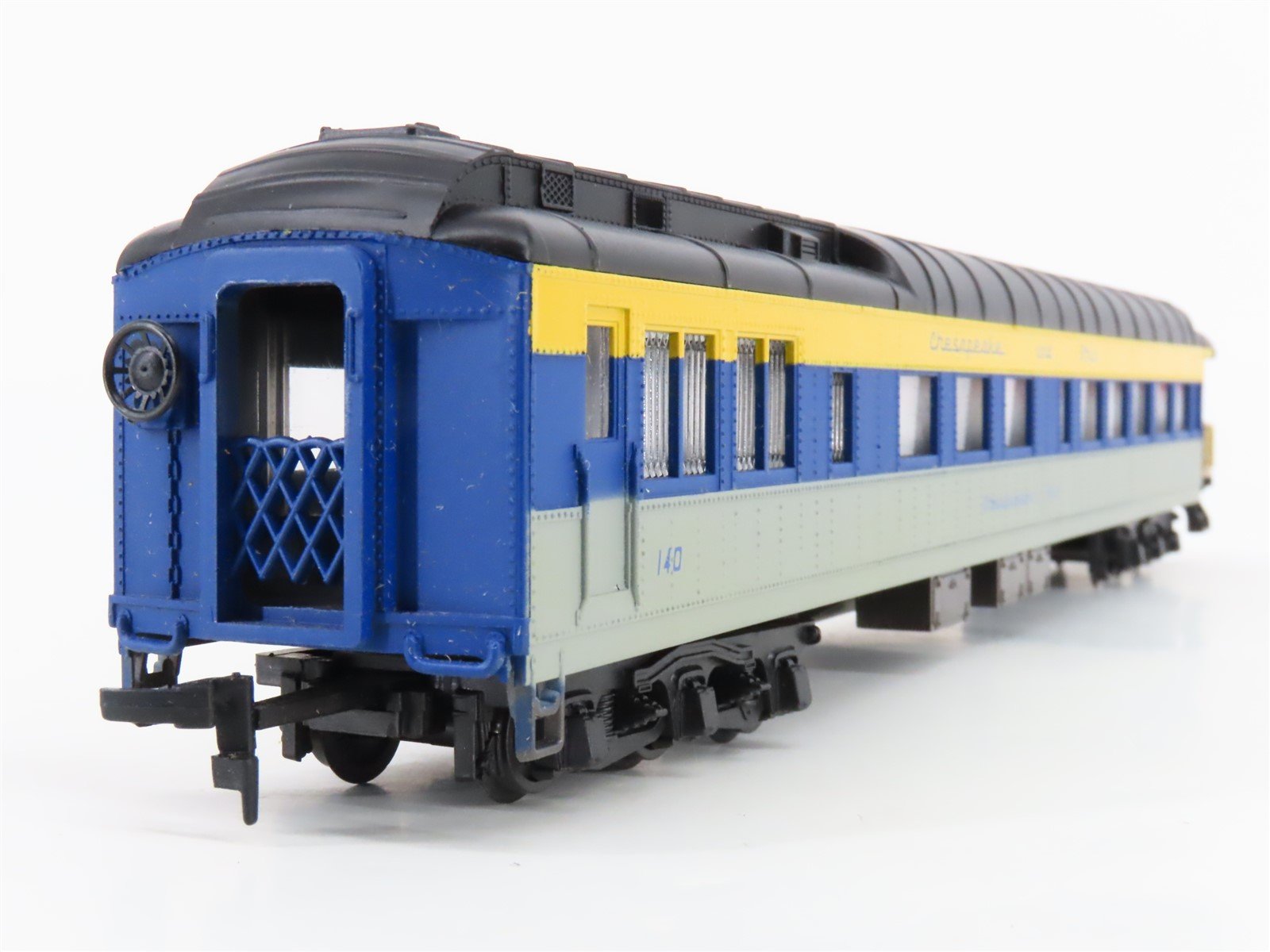 HO Scale AHM/Rivarossi 6202 C&O Chesapeake & Ohio Observation Passenger Car #140