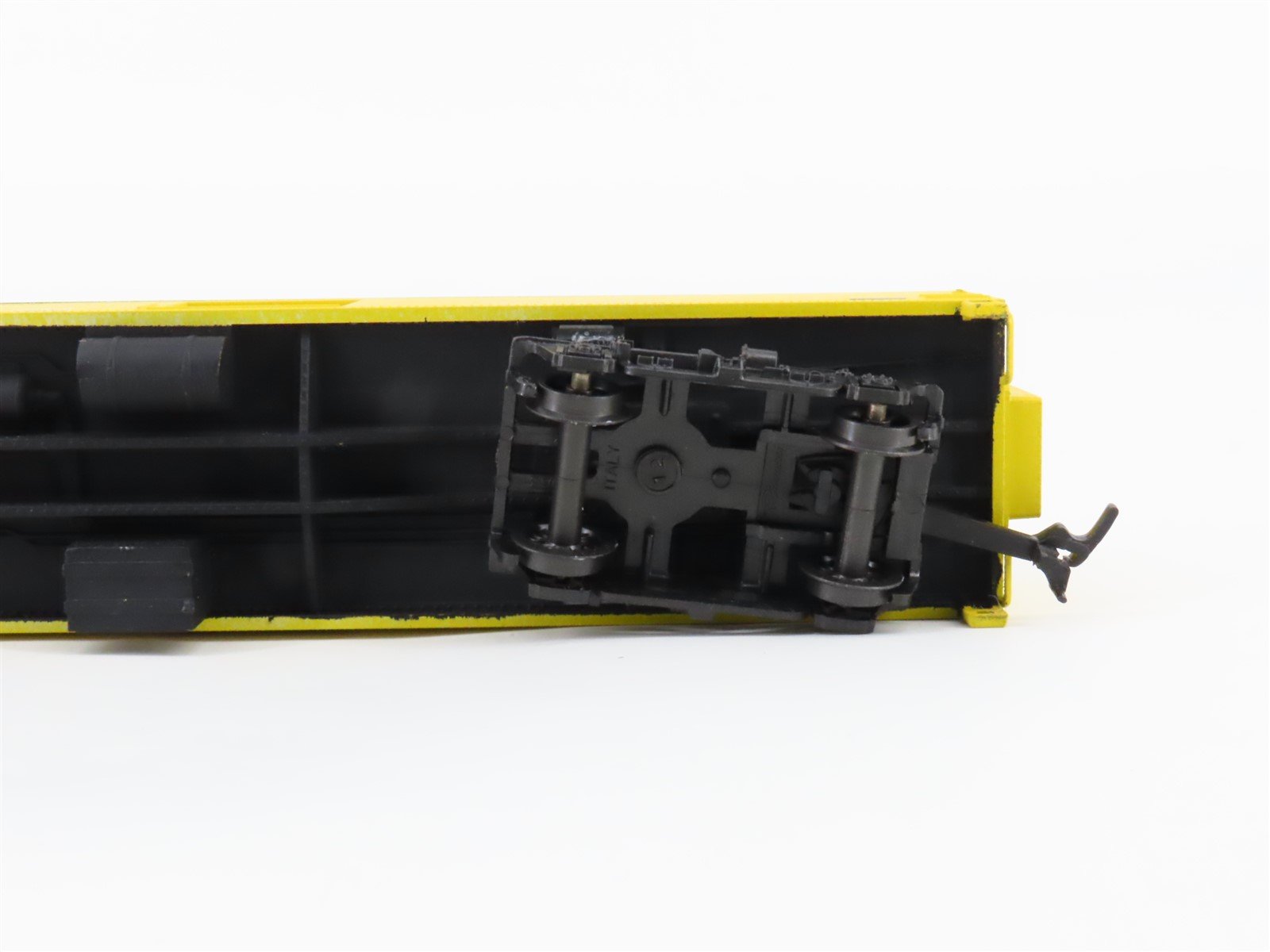 HO Scale AHM/Rivarossi PC Penn Central MOW Baggage Passenger #38867 - Custom