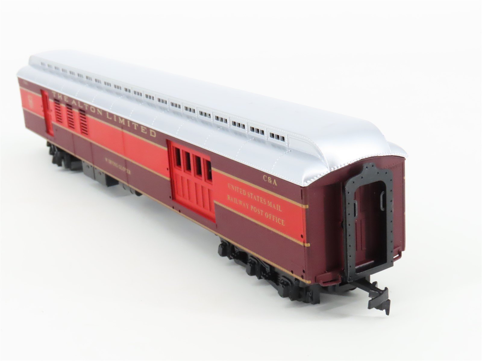 HO Scale IHC 49135 C&A Alton Limited BPO Heavyweight Passenger 