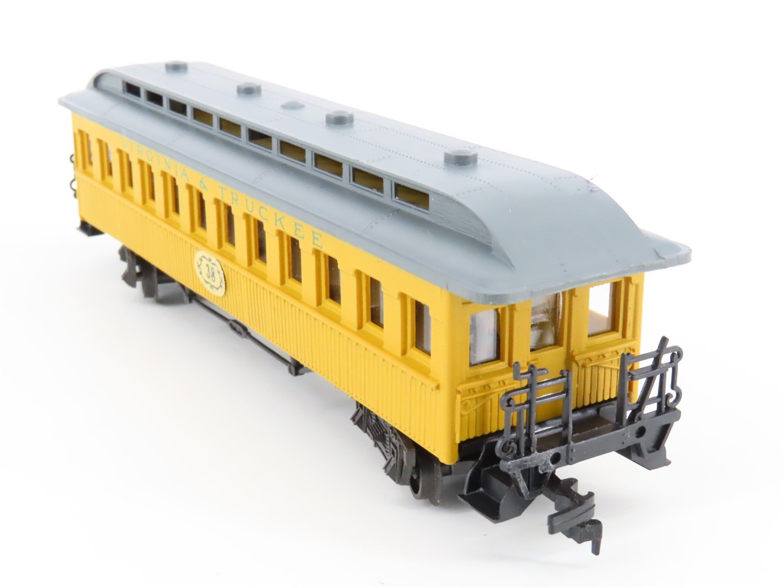 HO Scale AHM/Rivarossi 6235 V&T Virginia & Truckee Old Time Coach Passenger #38