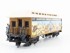HO Scale AHM/Rivarossi 6234 PT Barnum Special Advertising Coach Passenger Car