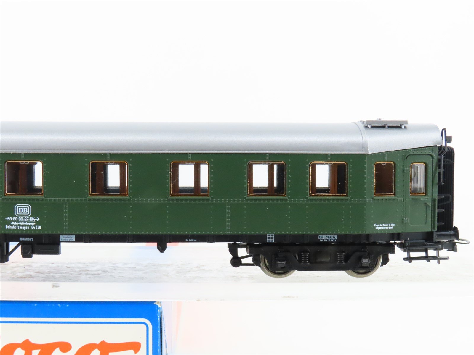 HO Scale Roco 44803 DB Deutsche Bahn Coach Passenger Car - Model