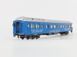 HO Rivarossi/Walthers 1967L Schlitz Circus Parade Observation Passenger #46